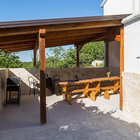 Ferienhaus Rosa Kringa *