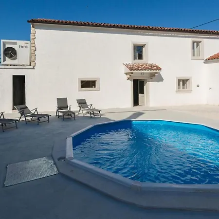 Holiday home Rosa Kringa